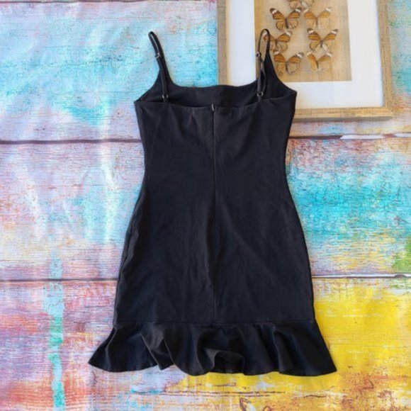 Princess Polly Black Kiribati Ruffle Mini Dress 6 - Picture 8 of 9